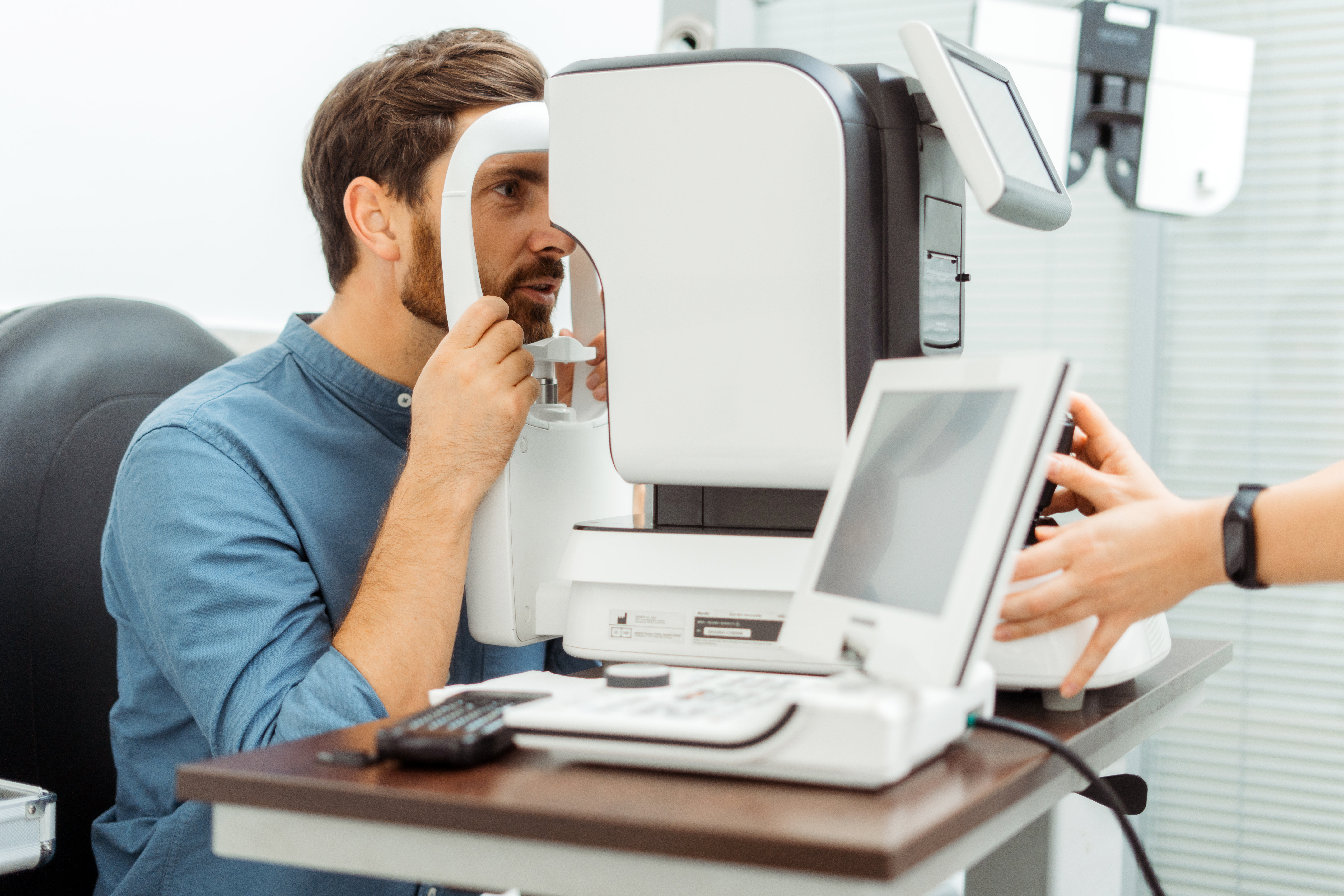 Lunettes ou lentilles : que choisir pour corriger sa vue ?